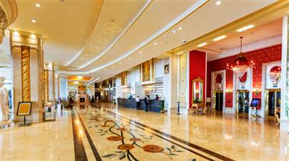 لابی هتل اسپیناس پالاس تهران لابی هتل اسپیناس پالاس تهران